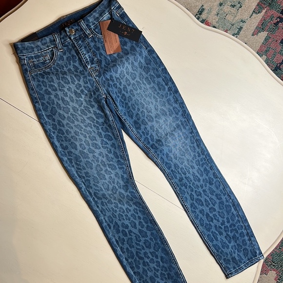 NWT - JEN7 High Waist Ankle Skinny - Size 2 - Picture 5 of 7